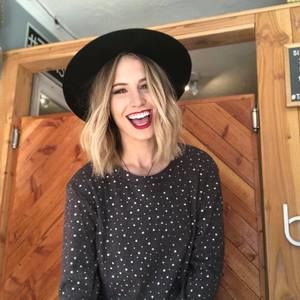 Meet your Posher, Meredith